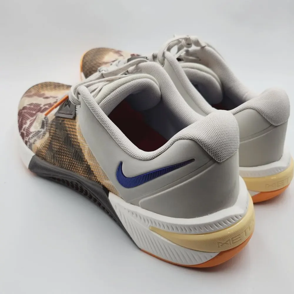 Mens Size 6 Nike Sneakers Metcon 10 AMP Low Light Bone Cave Stone HQ2615-001
